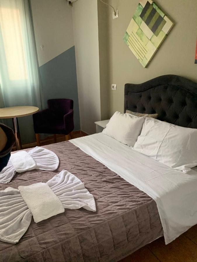 Guest House De Rada Tirana Buitenkant foto