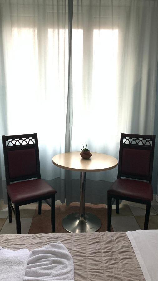 Guest House De Rada Tirana Buitenkant foto