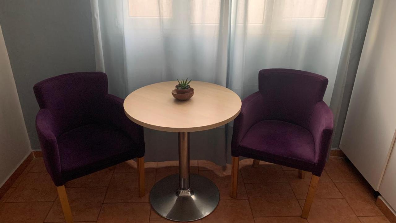 Guest House De Rada Tirana Buitenkant foto