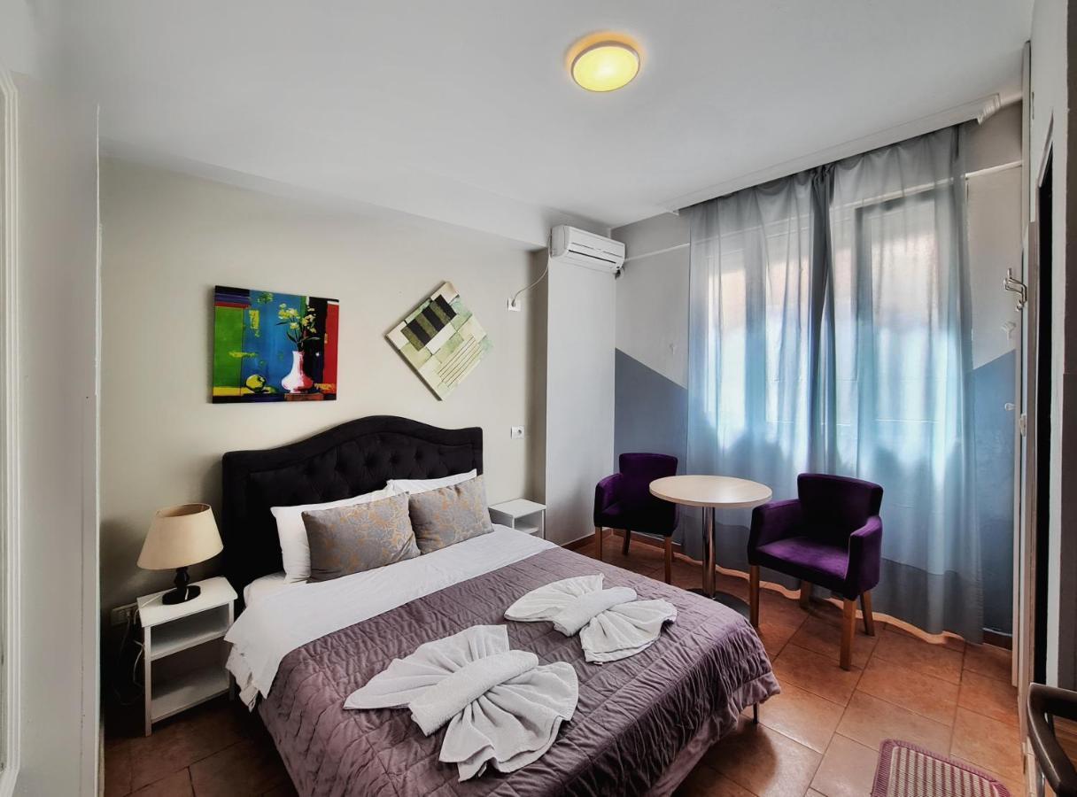 Guest House De Rada Tirana Buitenkant foto