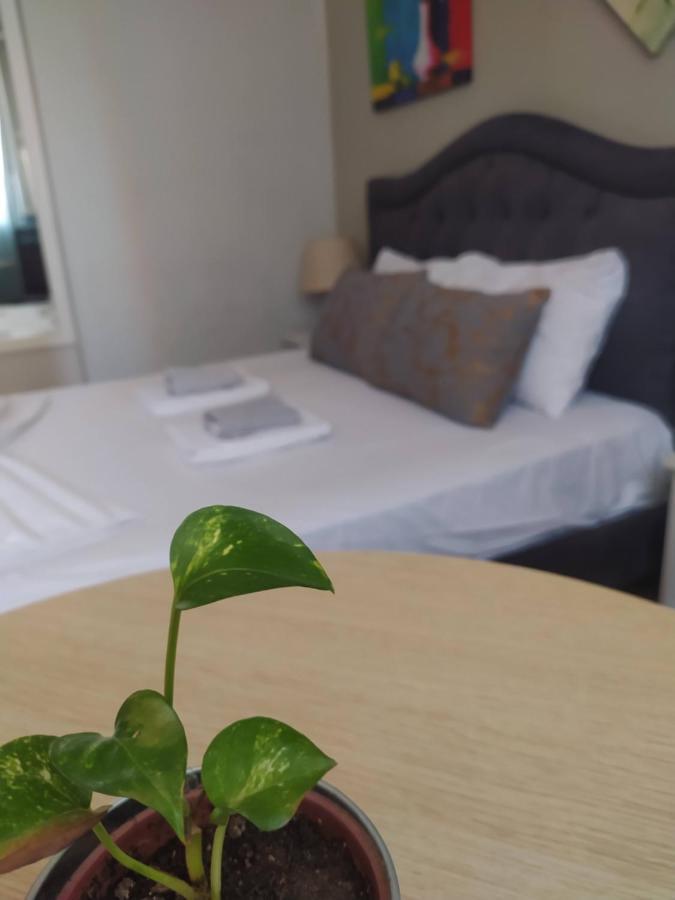 Guest House De Rada Tirana Buitenkant foto